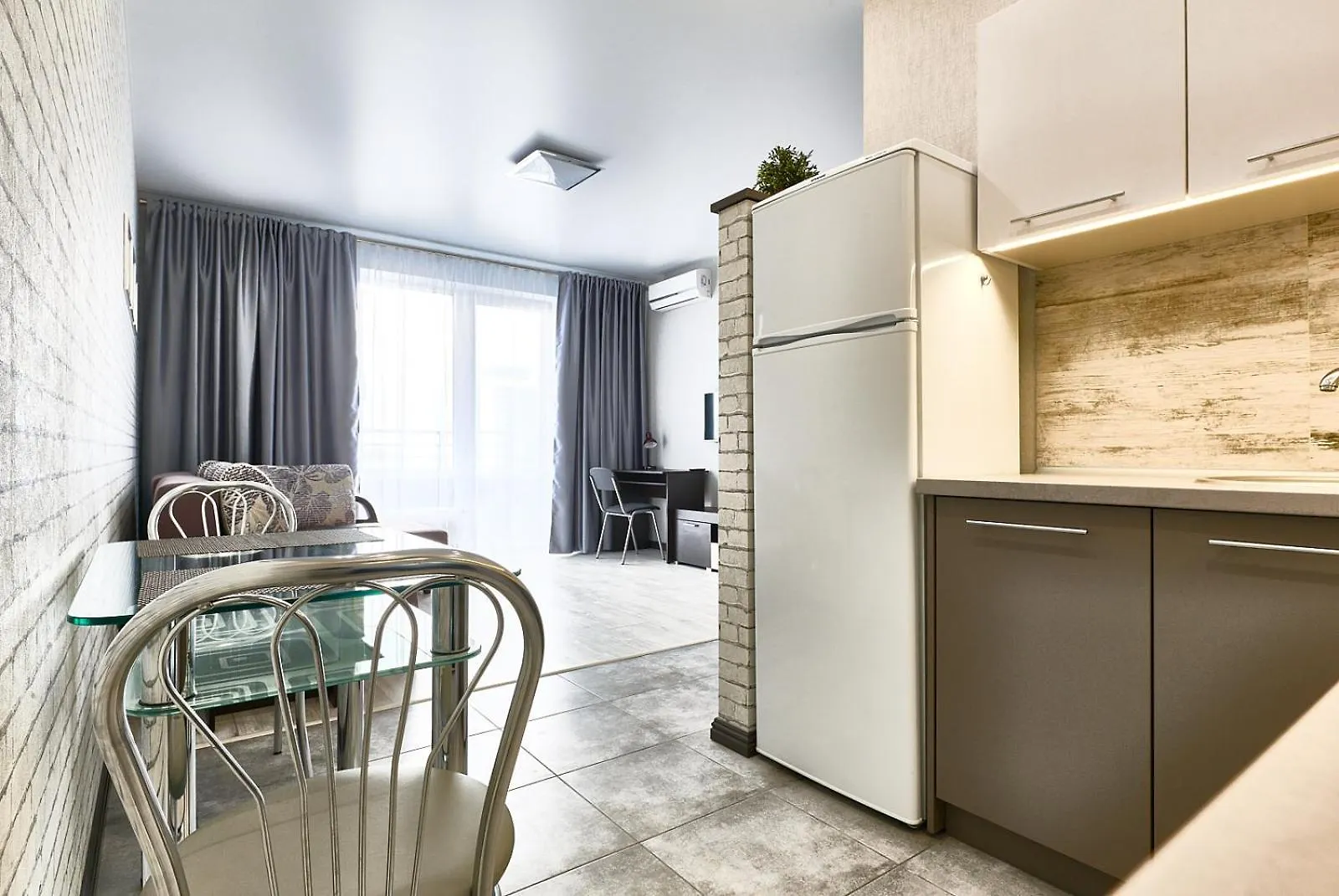 Perfect Apartments M Polytech, Ohmatdet, Parking Kyiv Ukraine
